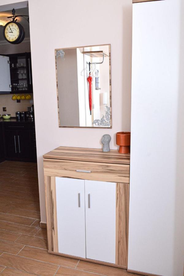 Unicum Apartman Hajduszoboszlo Luaran gambar
